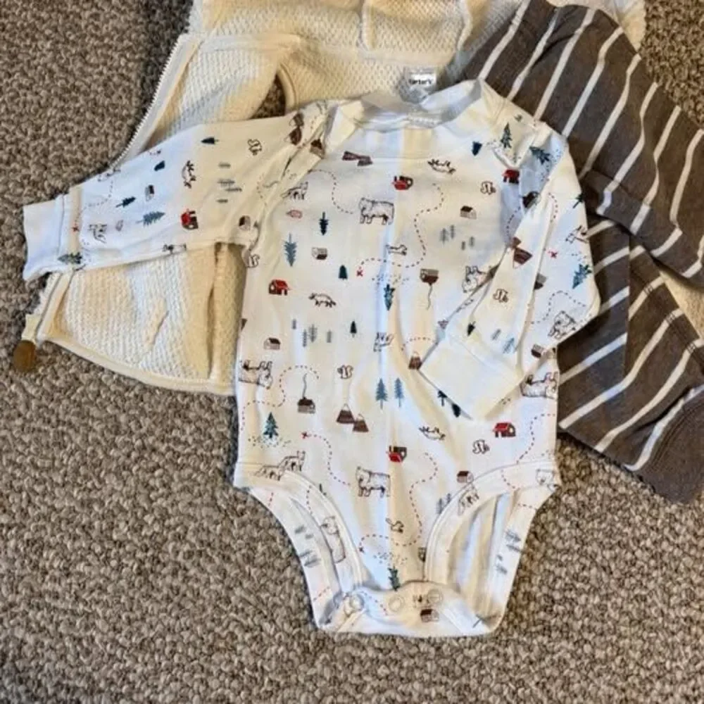 Carter's Baby Boy 3-Piece Set Sherpa Bear Vest Woodland Bodysuit 6 Months